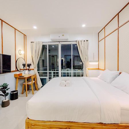 Bania 813 House Hotel Khao Lak Exterior photo